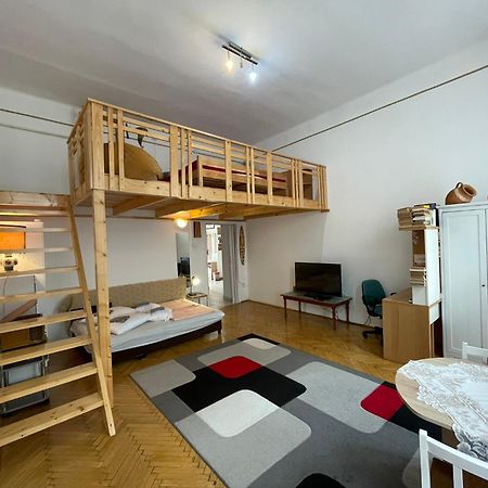Andrassy Adventures Apartman Budapest Kültér fotó
